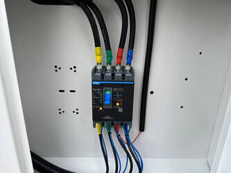 2025-compal-power-vg-r100-1492358-49277287