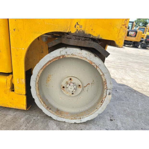 2006 Haulotte COMPACT 8-49277346