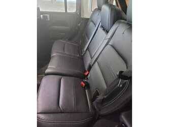 jeep-wrangler-overland-49277903