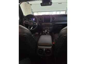 jeep-wrangler-overland-49277905