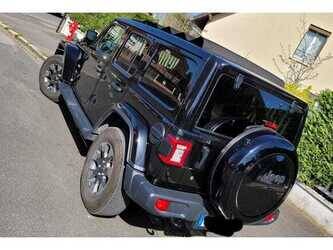 jeep-wrangler-overland-49277916