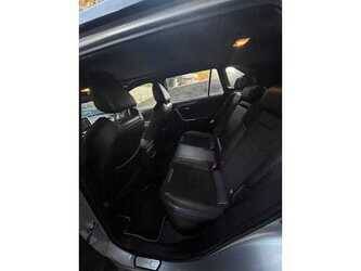 toyota-rav4-1492384-49278011
