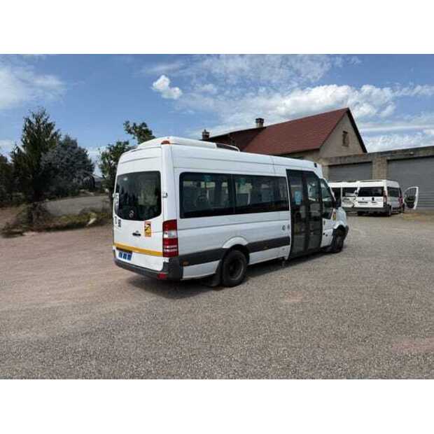 Mercedes-Benz SPRINTER-49278048