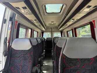 mercedes-benz-sprinter-1492388-49278077