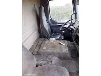 2005-renault-premium-1491996-49278291