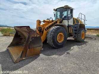 liebherr-566-49278293