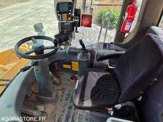 liebherr-566-49278296