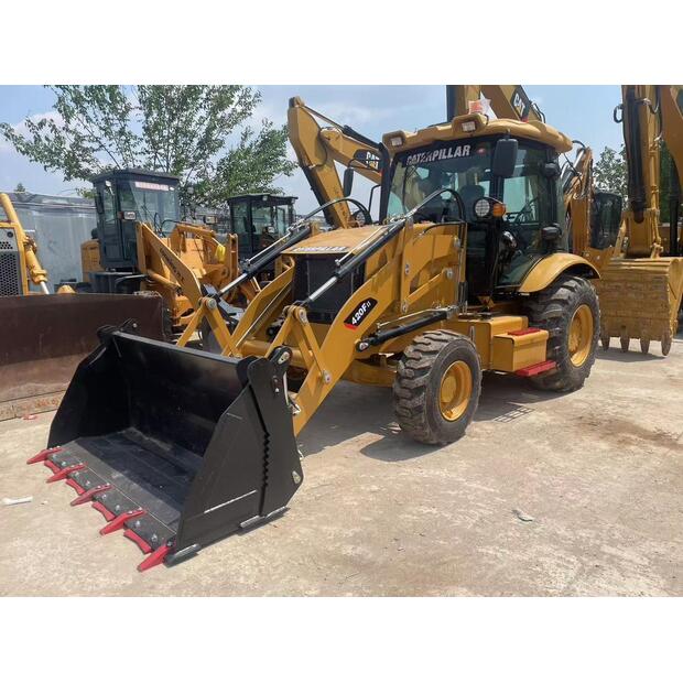 2026 Caterpillar 420F-49283673