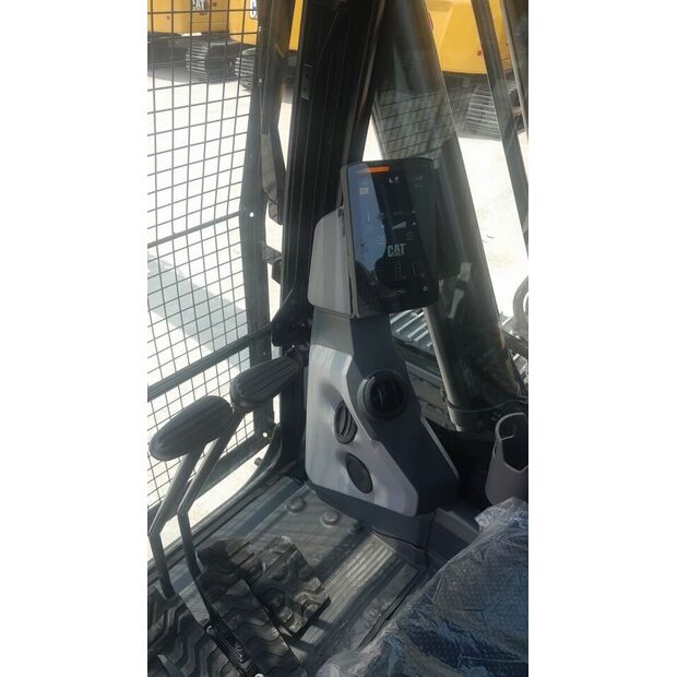 2026 كاتربيلر 324-49284386