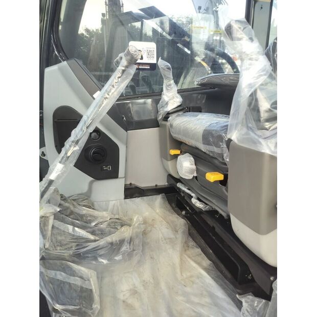 2026 Hyundai HX220-49284488