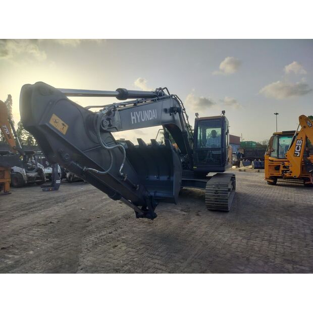 2026 Hyundai HX220-49284491