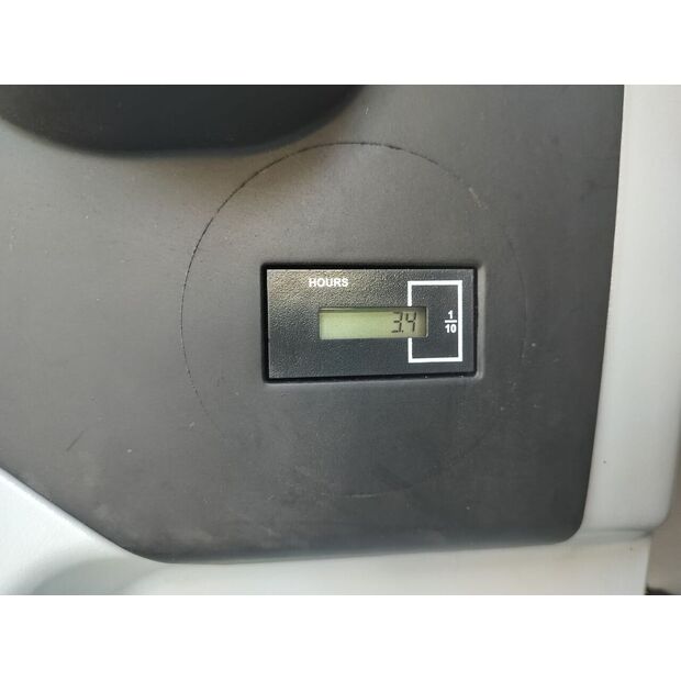 2026 Hyundai HX220-49284492