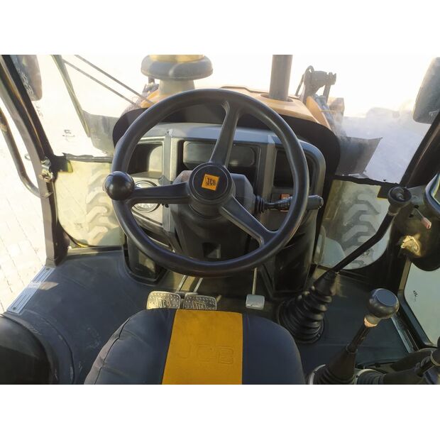 2019 JCB 3DX-49284520