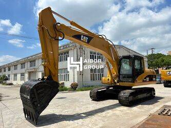 2025-caterpillar-320c-1492780-49285812