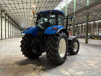 2014-new-holland-t7-185-1492803-49289444