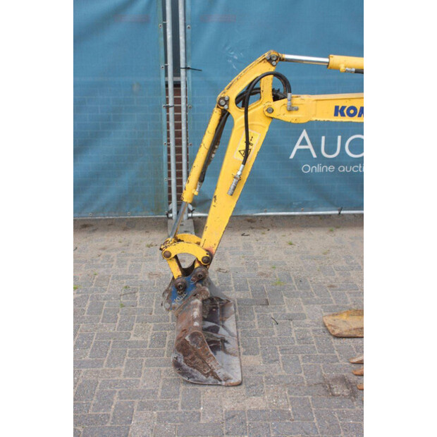 2012 Komatsu PC16R-3HS-49290003