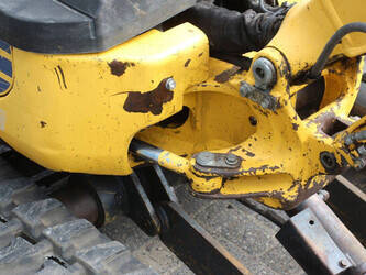2012-komatsu-pc16r-3hs-1492821-49290015