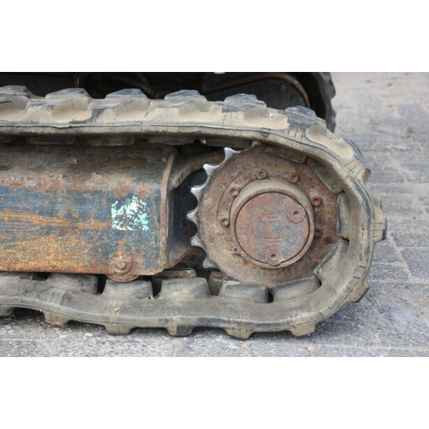 2012 Komatsu PC16R-3HS-49290018