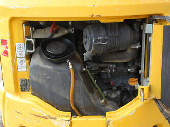 2012-komatsu-pc16r-3hs-1492821-49290019