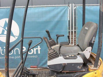 2012-komatsu-pc16r-3hs-1492821-49290021