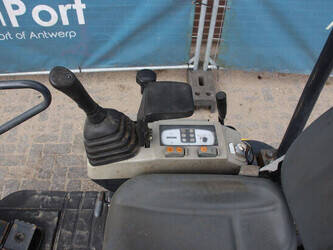 2012-komatsu-pc16r-3hs-1492821-49290026