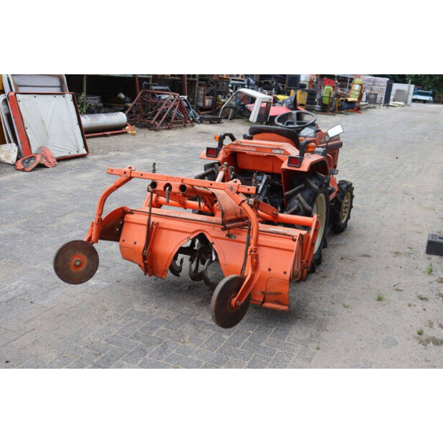 KUBOTA Bulltra B1-15-49290041