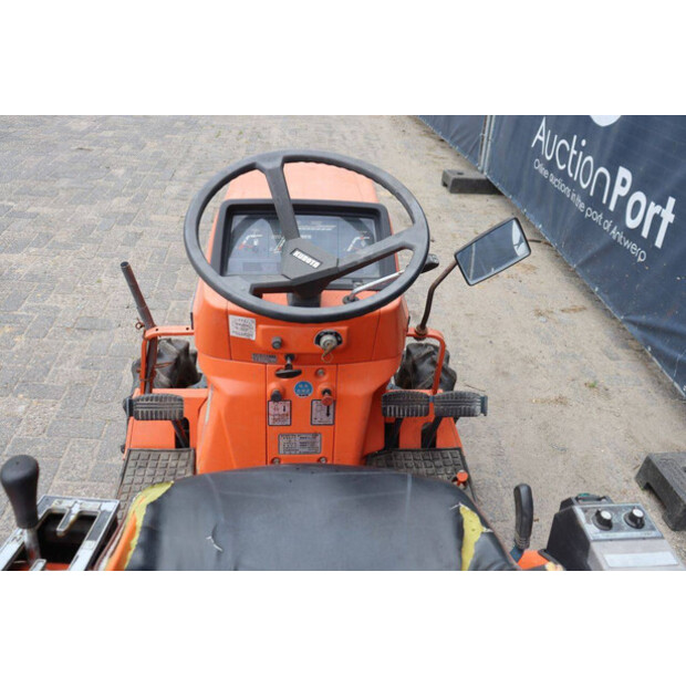 KUBOTA Bulltra B1-15-49290061