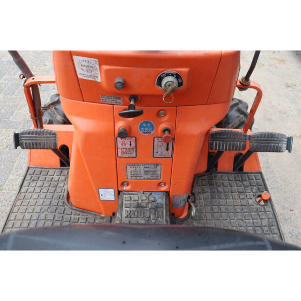 KUBOTA Bulltra B1-15-49290064