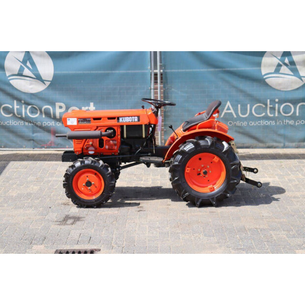 KUBOTA B7001-49290536