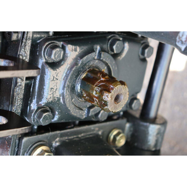 KUBOTA B7001-49290552