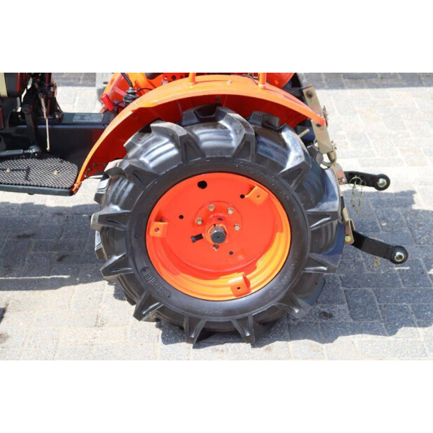 KUBOTA B7001-49290556