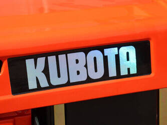 kubota-b7001-1492840-49290558
