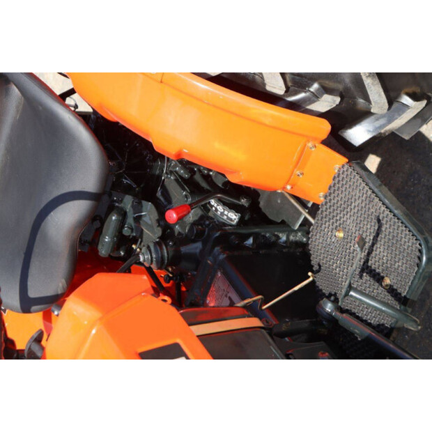 KUBOTA B7001-49290566