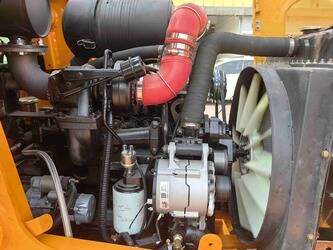 2024-jcb-3cx-1492894-49295780