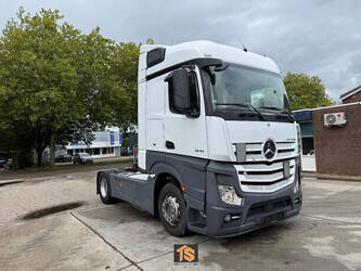2014-mercedes-benz-actros-1845-1492902-49296312