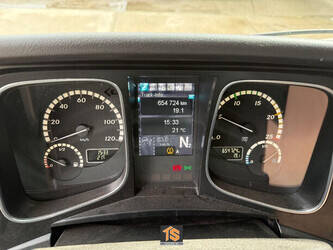 2014-mercedes-benz-actros-1845-1492902-49296319