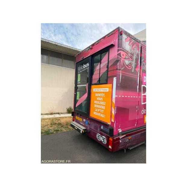 2004 رينو Midlum-49296487