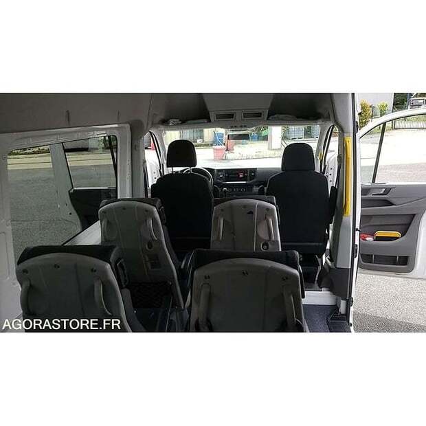 2021 Volkswagen CRAFTER-49296505