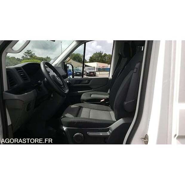 2021 Volkswagen CRAFTER-49296506