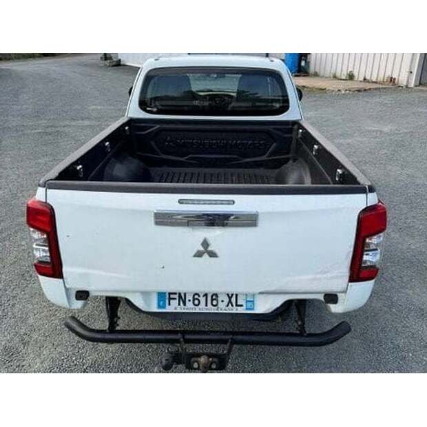 MITSUBISHI L200-49296536