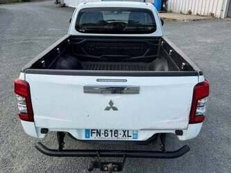 mitsubishi-l200-1492917-49296536
