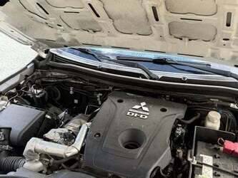 mitsubishi-l200-1492917-49296540