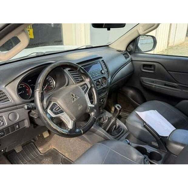 MITSUBISHI L200-49296542