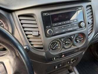 mitsubishi-l200-1492917-49296543