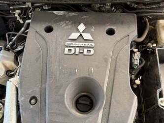 mitsubishi-l200-1492917-49296544