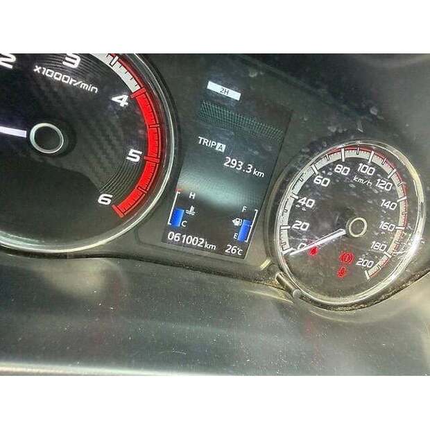 MITSUBISHI L200-49296548