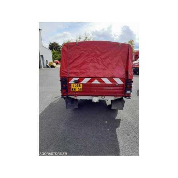 1996 Land Rover Defender-49296584