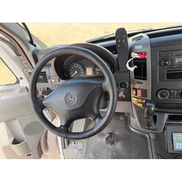 مرسيدس بنز SPRINTER-49296647