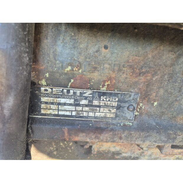 Deutz-49298957
