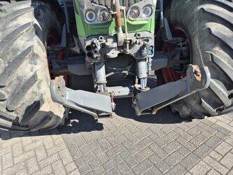 2010-fendt-1493224-49299056